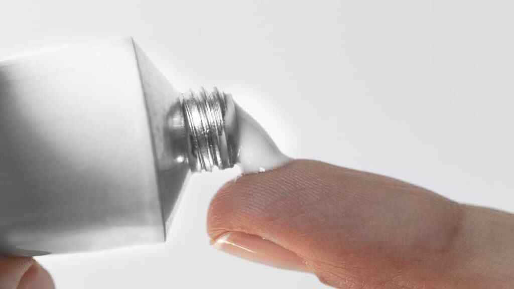 Pomadas Ginecológicas: Para Que Servem e Quando Utilizá-las Pomadas Ginecológicas