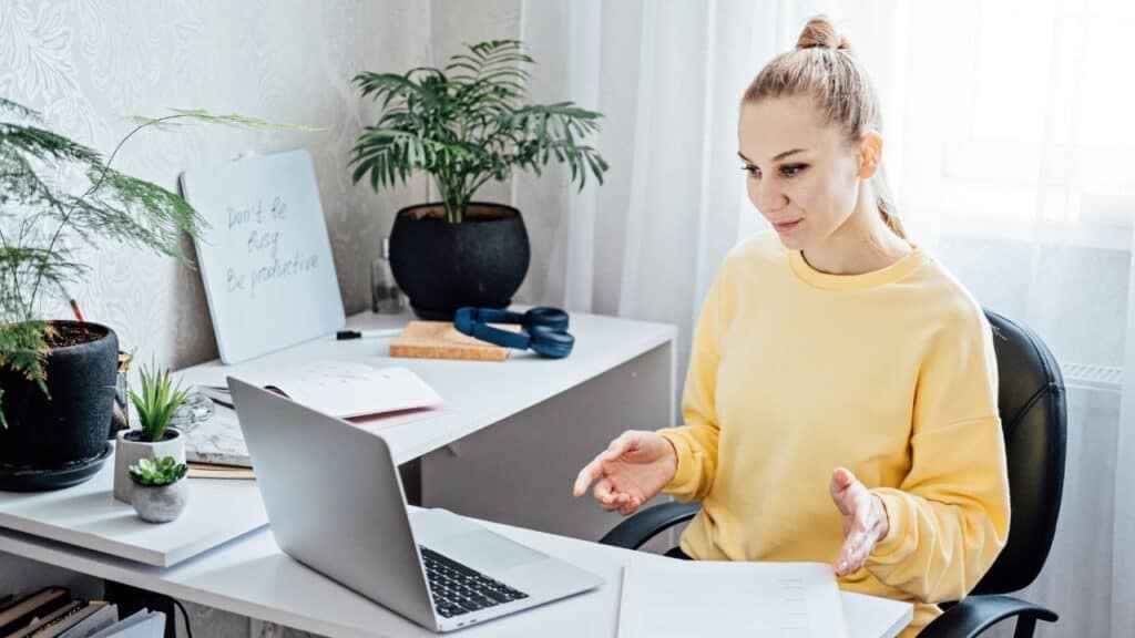 Transforme o tempo livre em lucro: para ganhar dinheiro extra online Transforme o tempo livre em lucro: para ganhar dinheiro extra online