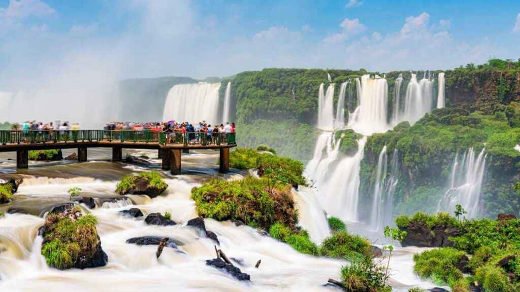 Foz do Iguaçu: Vale a pena viajar? Conheça agora! Foz do Iguaçu