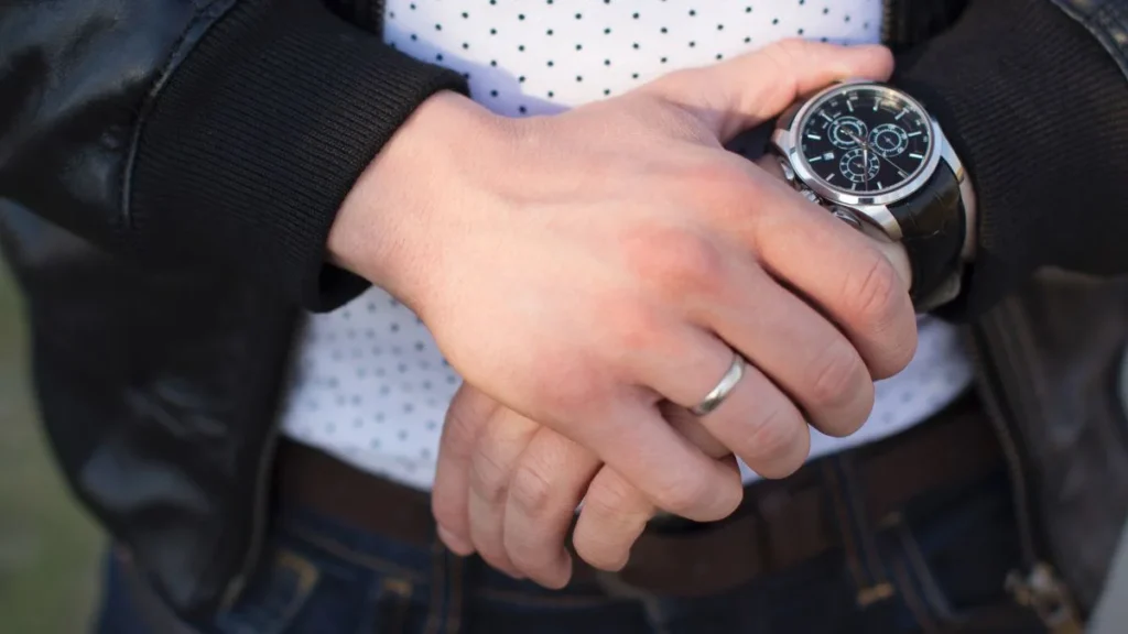 Como encontrar relógio masculino durável por um preço justo